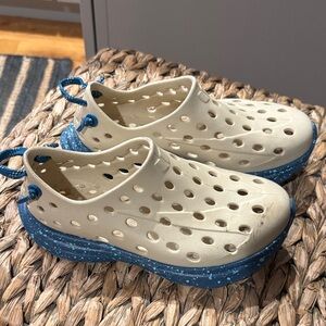 Kids Cream and Blue Sneakers